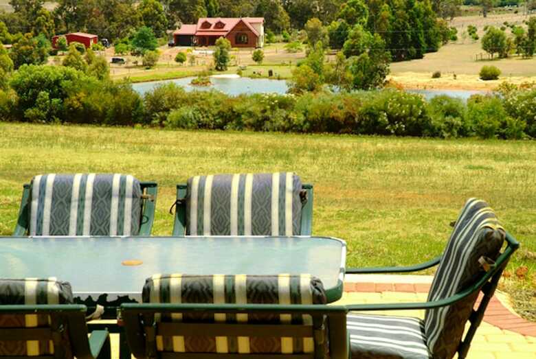 Rural Hideaway