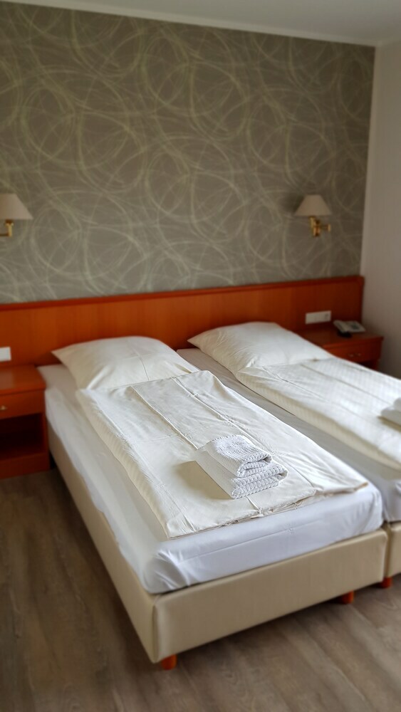 Hotel Arlau Schleuse