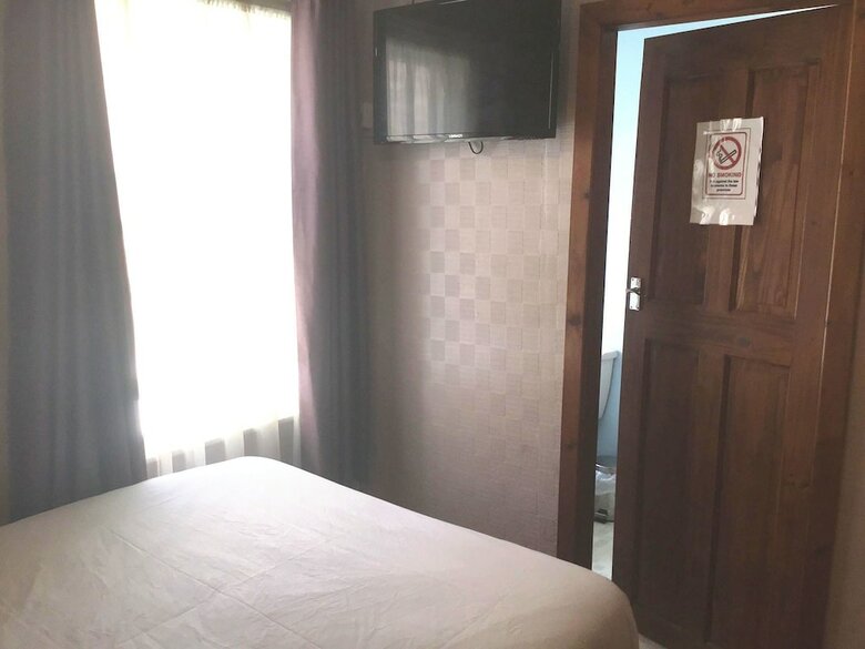Hotel Shore Stay Guest House