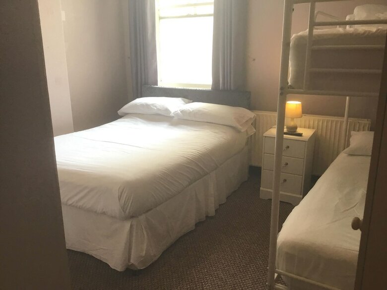Hotel Shore Stay Guest House