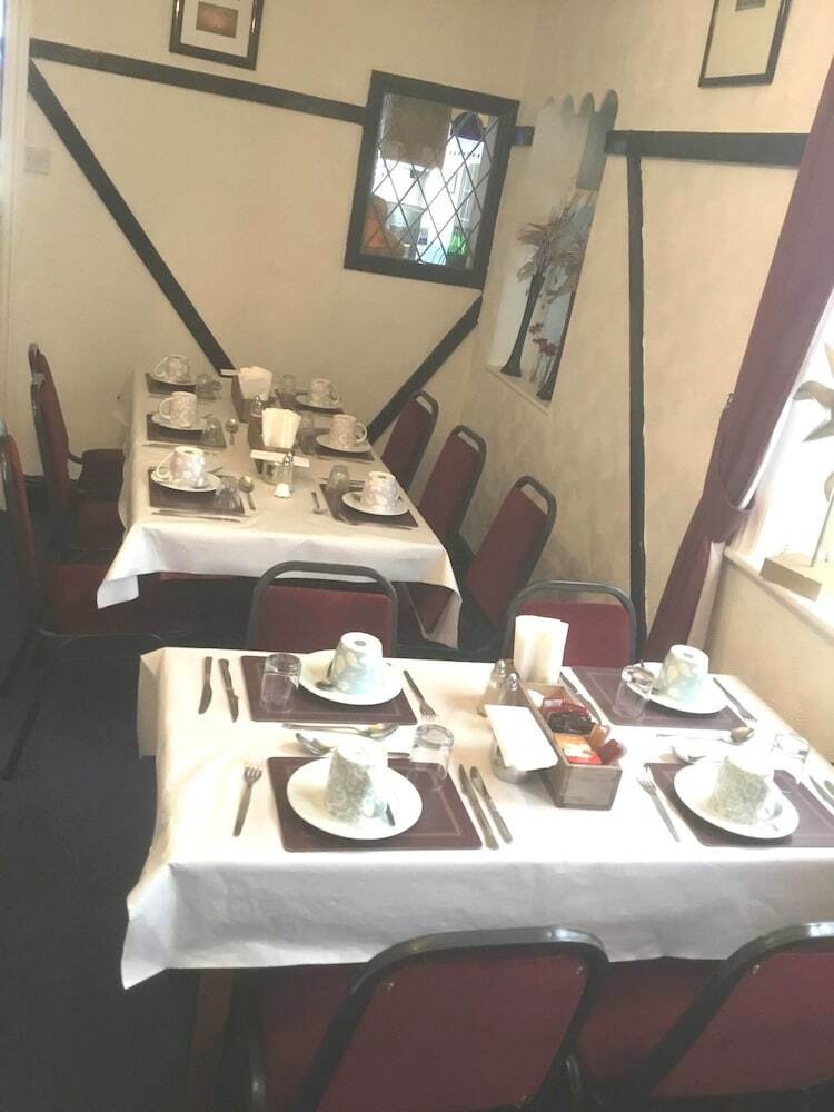Hotel Shore Stay Guest House