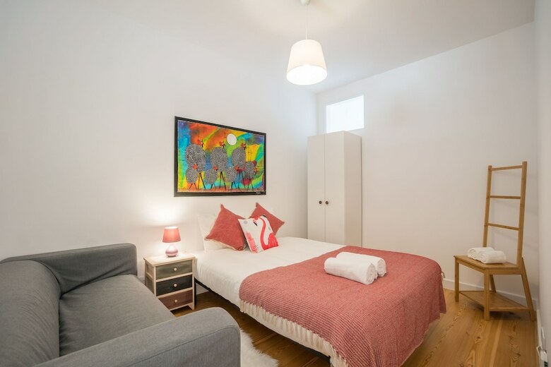 Flamingos Apartment