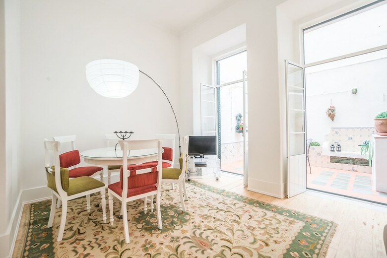 Apartamentos Portas With Patio