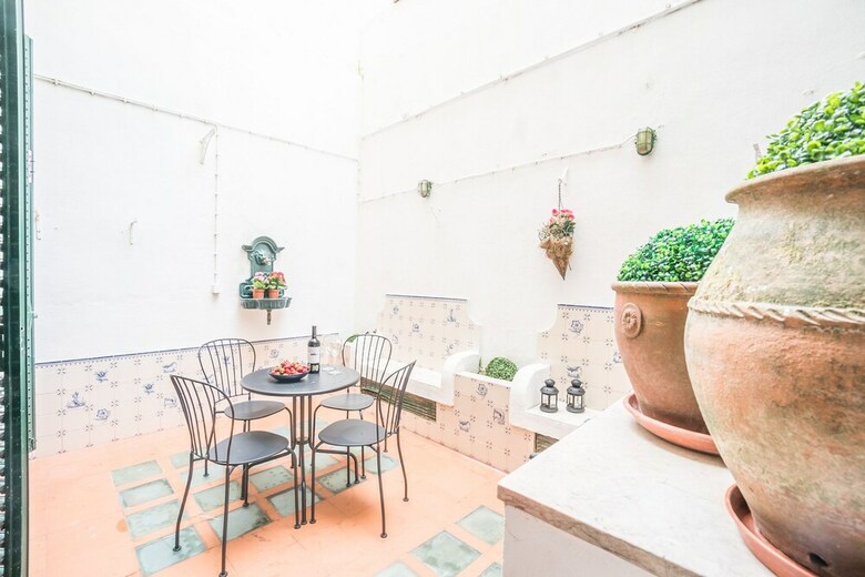 Apartamentos Portas With Patio
