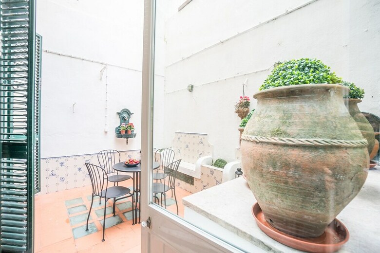 Apartamentos Portas With Patio