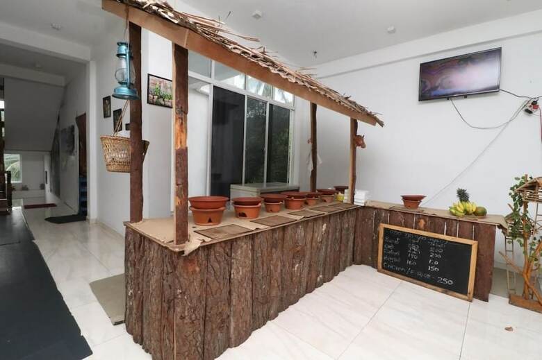 Villa Yoho Pawra Wood Inn