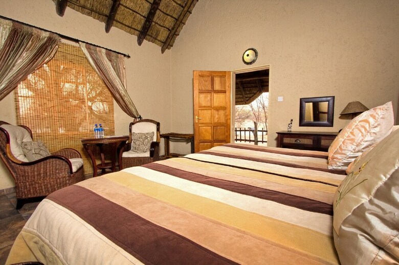 Posada Grassland Bushman Lodge