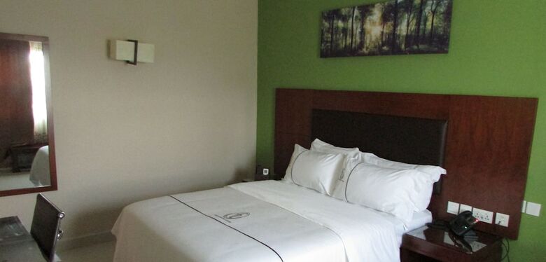 Hotel Frederick's Lodge