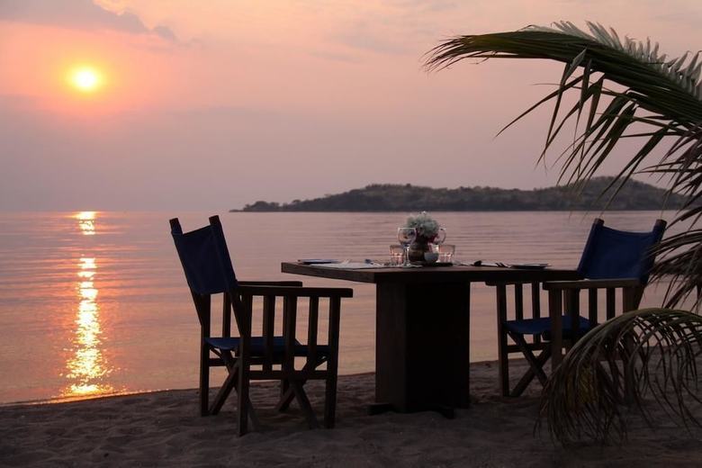 Posada Lake Shore Lodge & Campsite