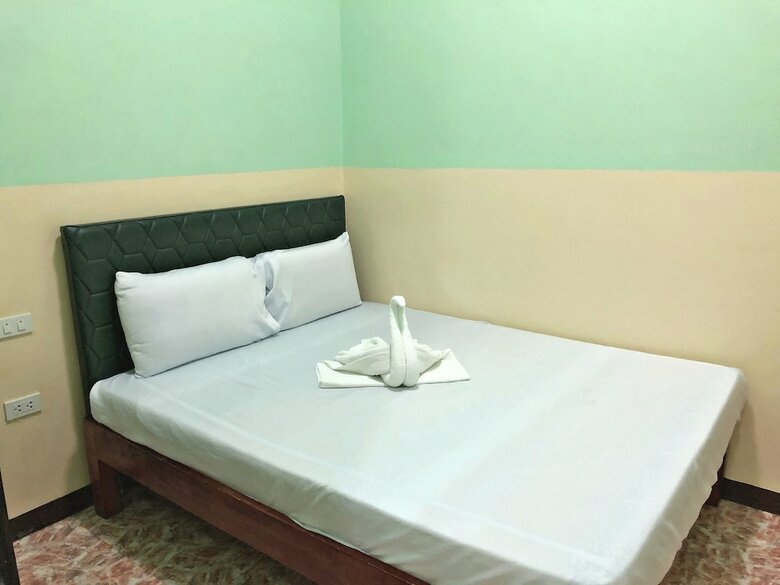 Hotel Knights Ko Suites