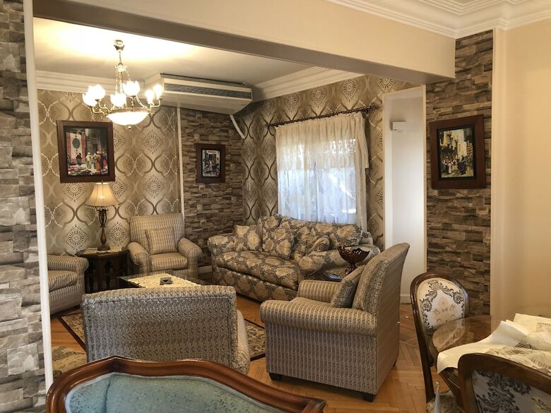 Private Apartment With City View Maadi