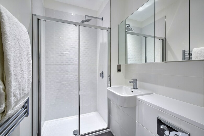 Platform Apartments By Flying Butler