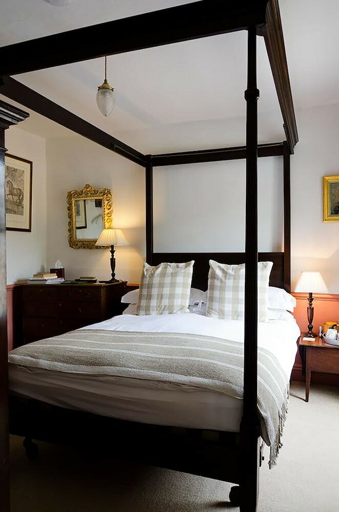 Bed & Breakfast Heron House