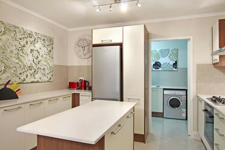 Ashton Park Luxury Apartment
