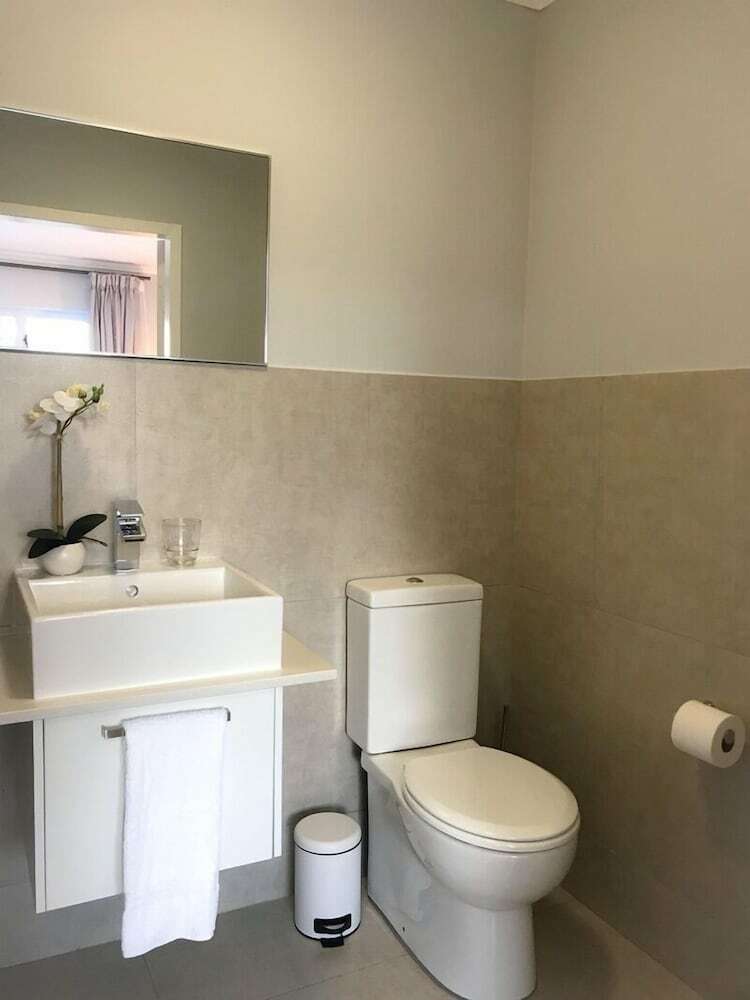 Ashton Park Luxury Apartment