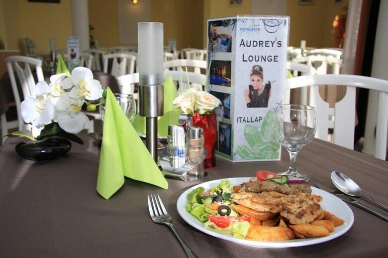 Krist�ly Hotel