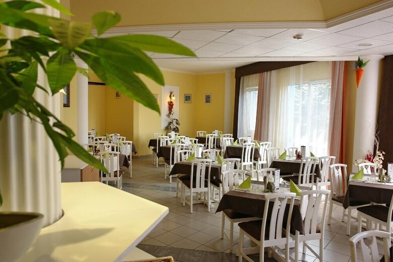 Krist�ly Hotel