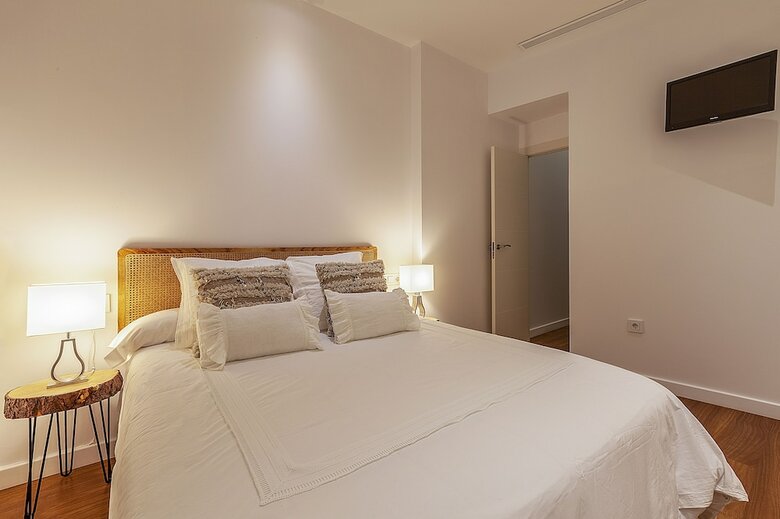 Las Rejas Apartment