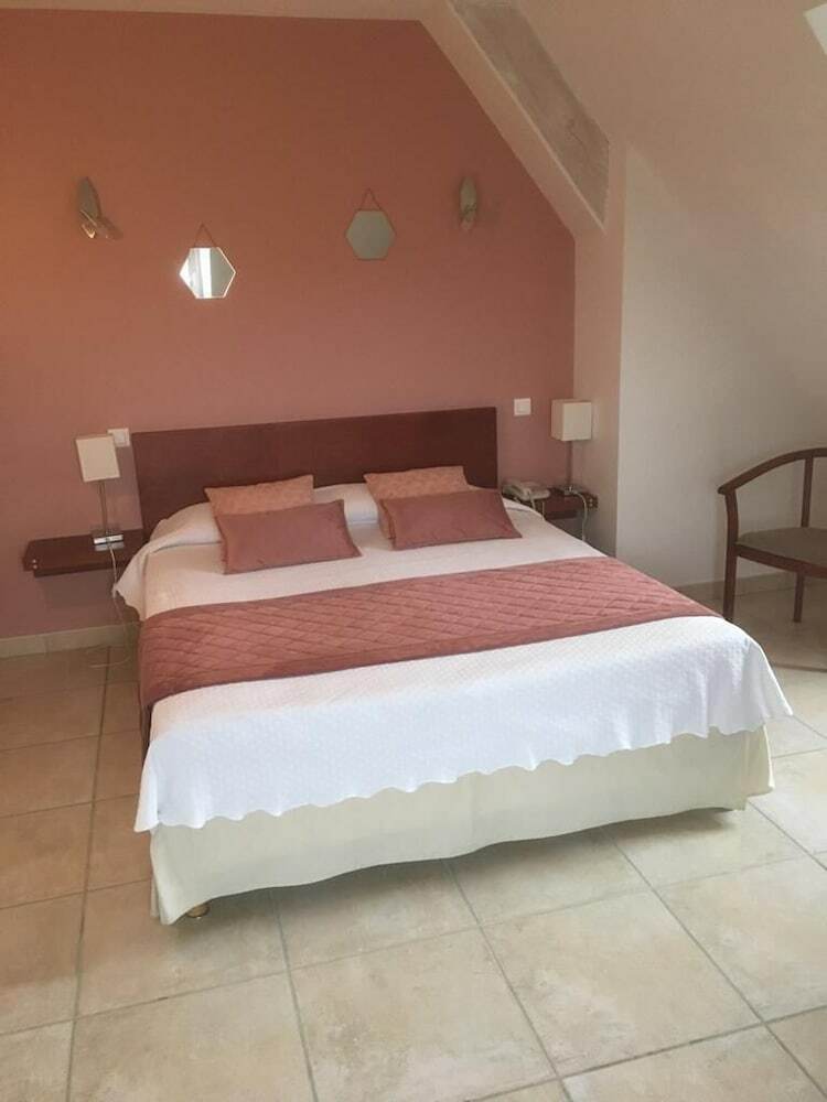 Hotel H�tel Bon Encontre