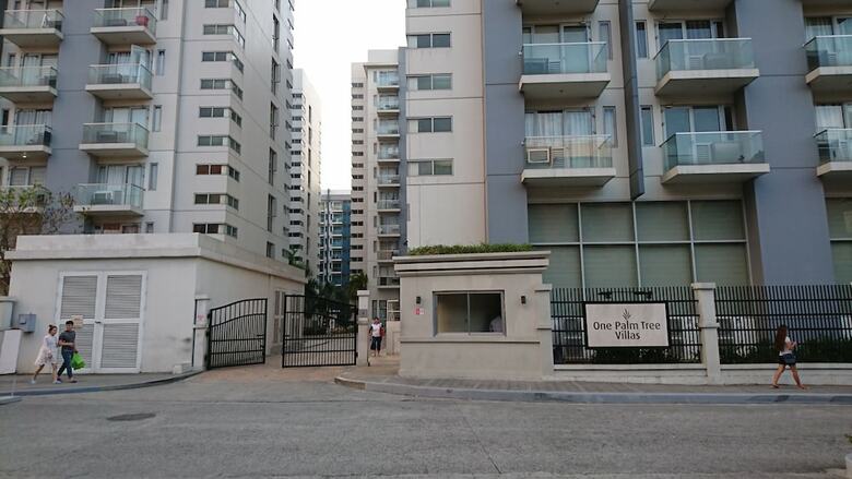One Palmtree - 2br Across Airport