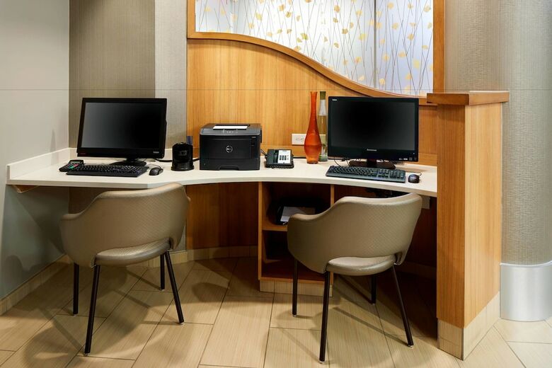 Hotel Springhill Suites By Marriott Houston Nasa/webster