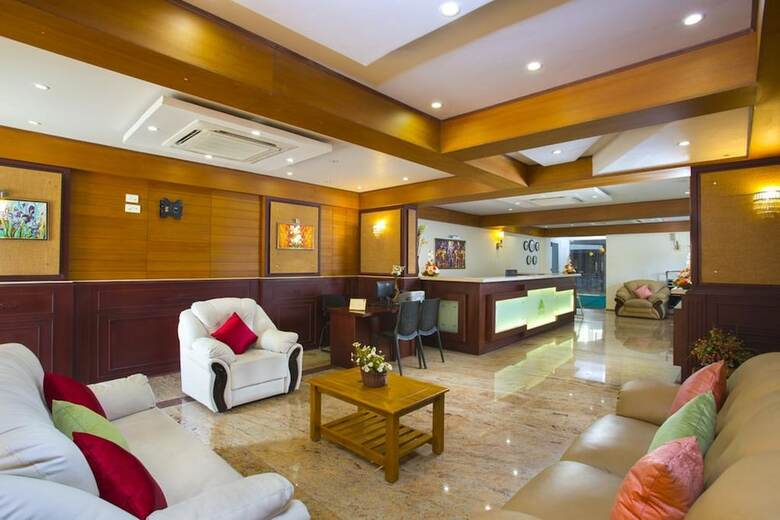 Aparthotel Aaha Airport Hotel