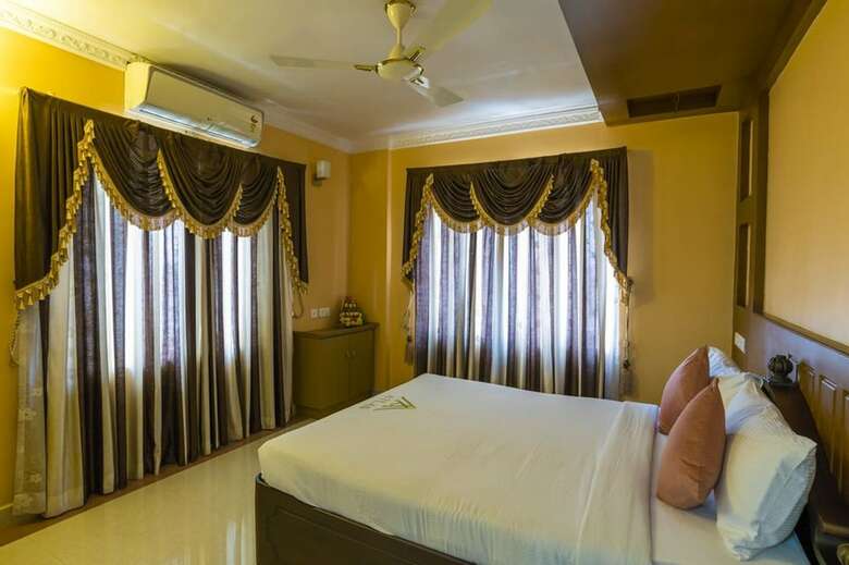 Aparthotel Aaha Airport Hotel
