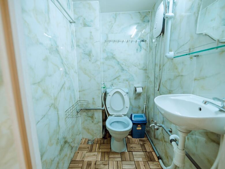 Hostal Dorm24h Hostel