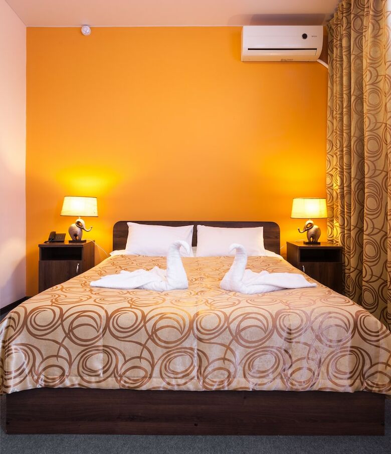 Hotel19