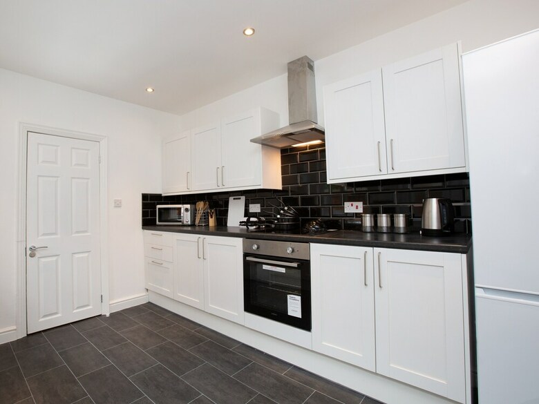 Hotel Crewe Rooms Ruskin Road