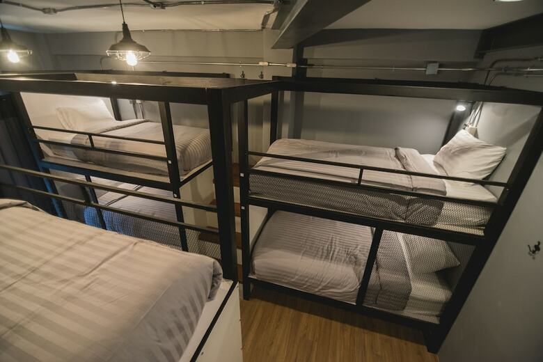 Hostal Chernchan Hostel