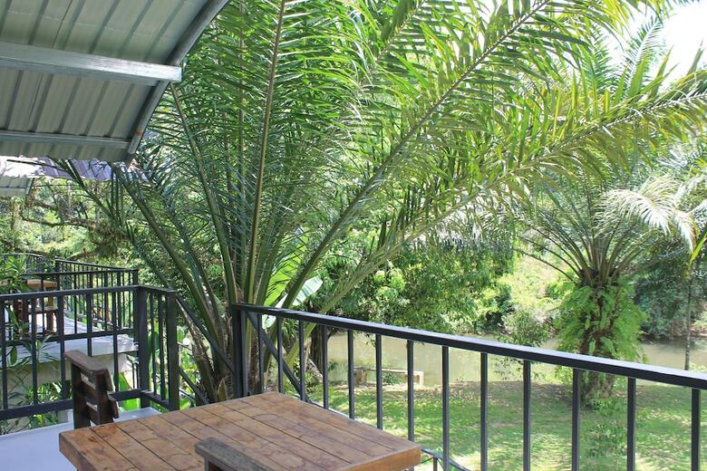 Hotel Khaosok River Camp