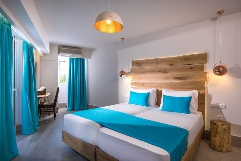 Senses Blue Boutique Hotel