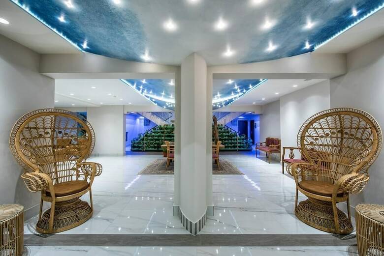 Senses Blue Boutique Hotel
