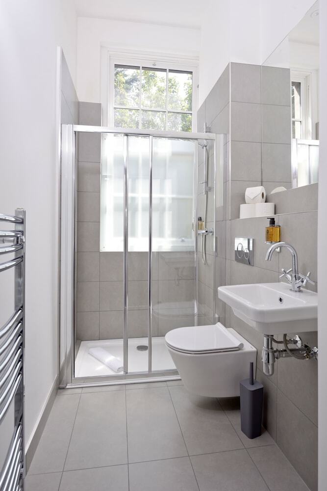 Destiny Scotland Apartments At West End - Princes Street