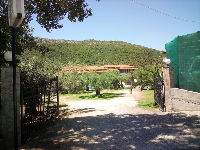 Apartamentos The Port