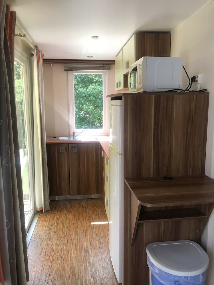 Camping - Caravaning Des Bastides