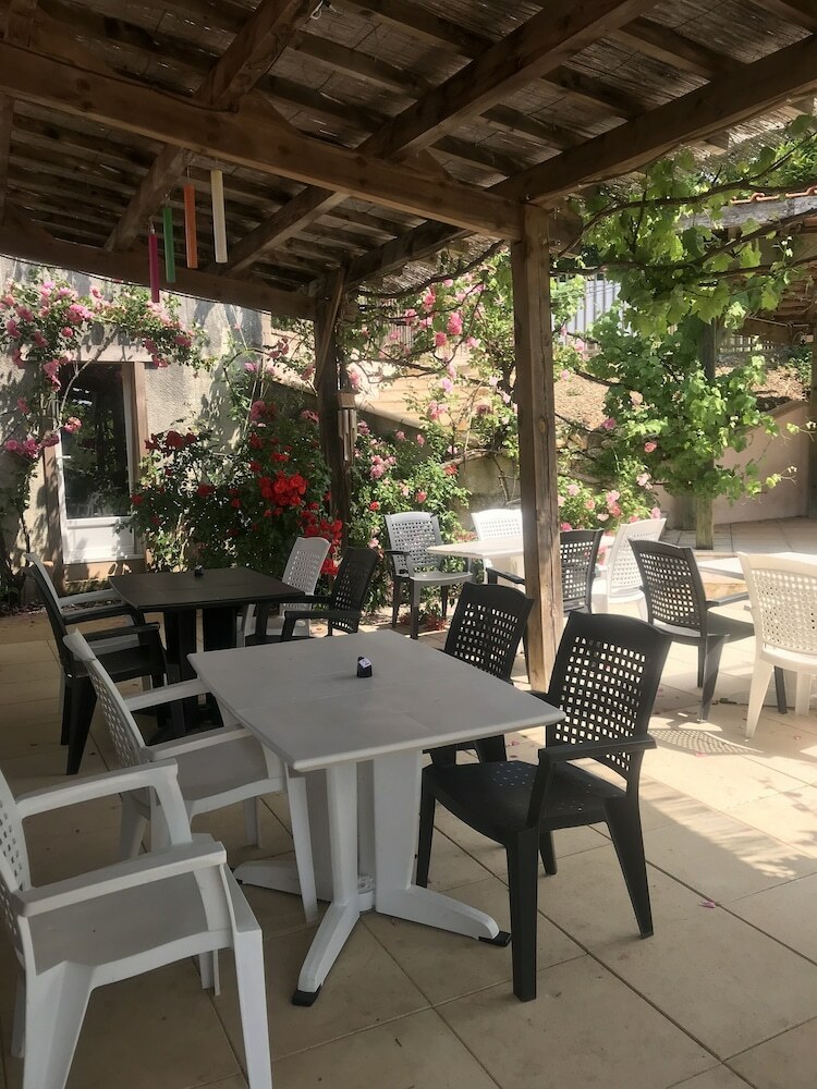 Camping - Caravaning Des Bastides
