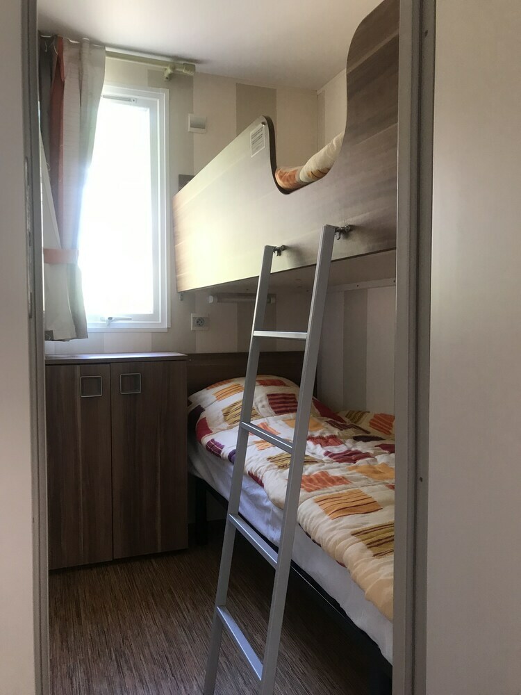 Camping - Caravaning Des Bastides