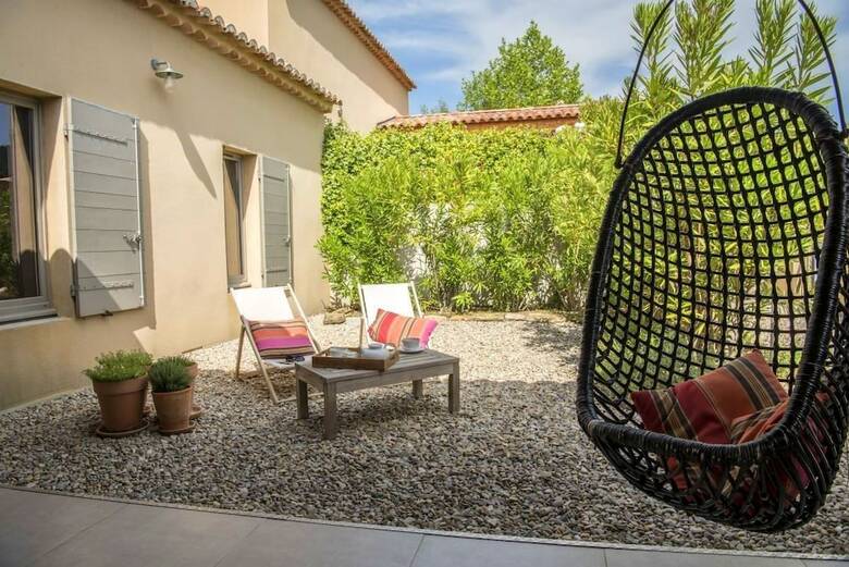 B&B Patios Des Vignes