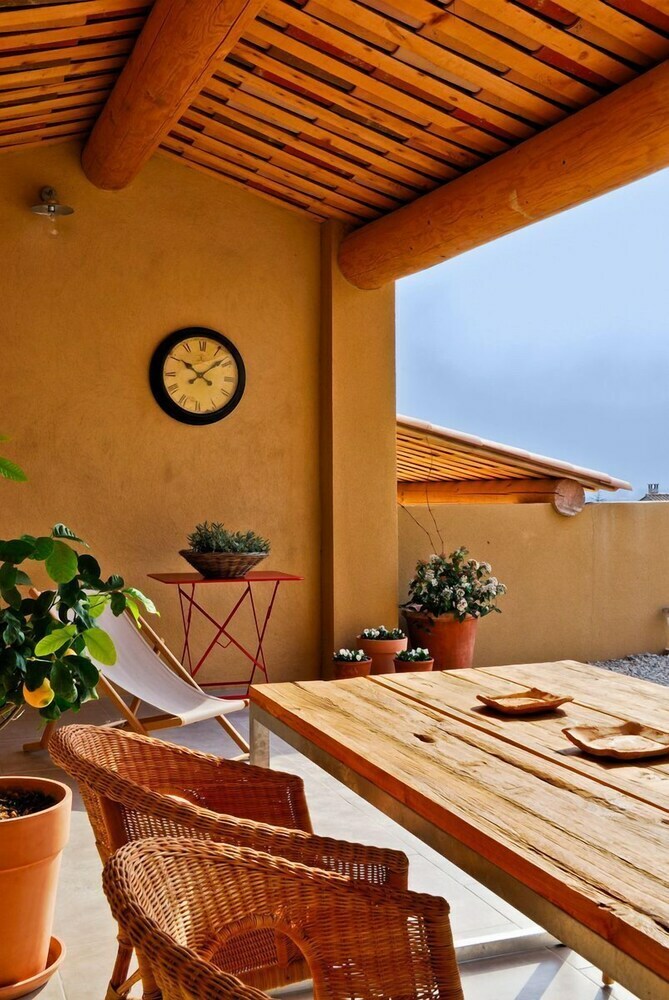 B&B Patios Des Vignes