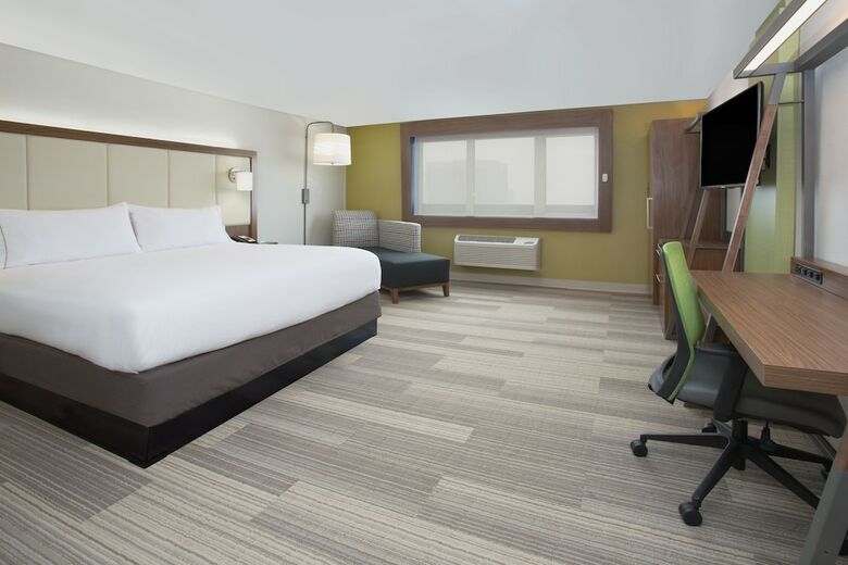 Hotel Holiday Inn Express & Suites Dayton Southwest