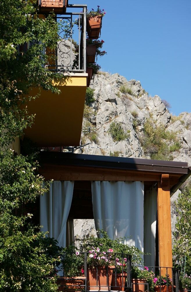 B&B Lo Sparviero