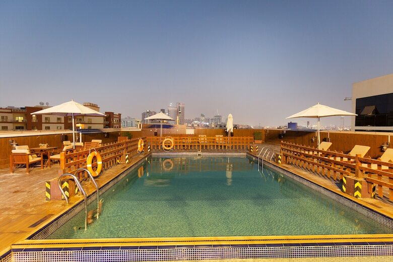 Oyo 109 Smana Hotel Al Raffa