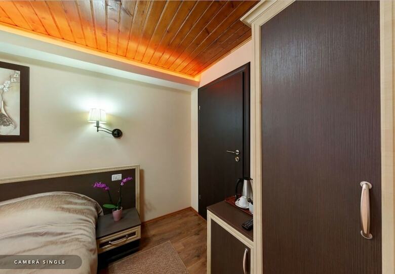 Hotel Hillden Lodge & Restaurant
