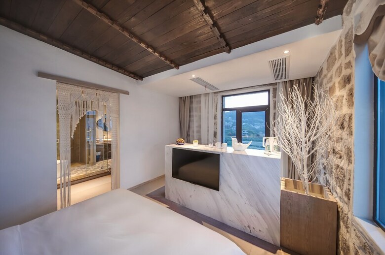 Floral Hotel Sea Say Villa Wenling