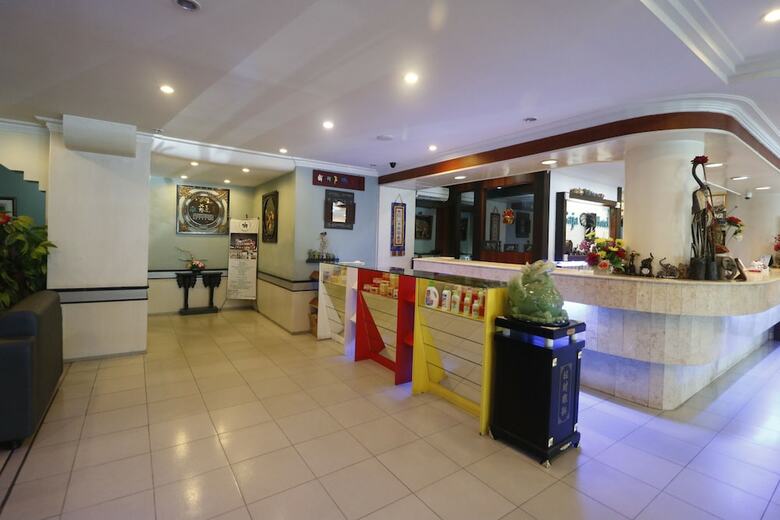 Hotel Reddoorz Plus @ Jalan Dr Sutomo Pekanbaru