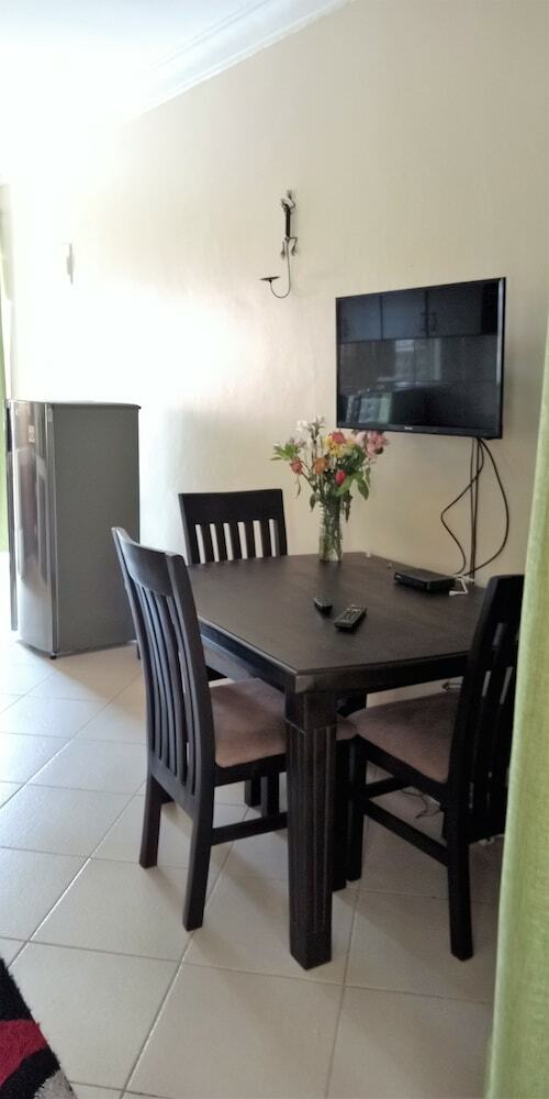 Apartamentos Maribel Homes