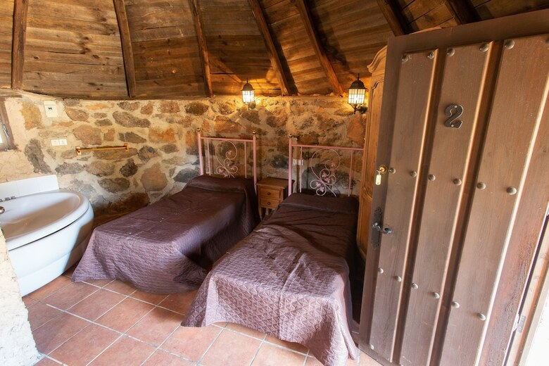Las Caba�as Del Monasterio
