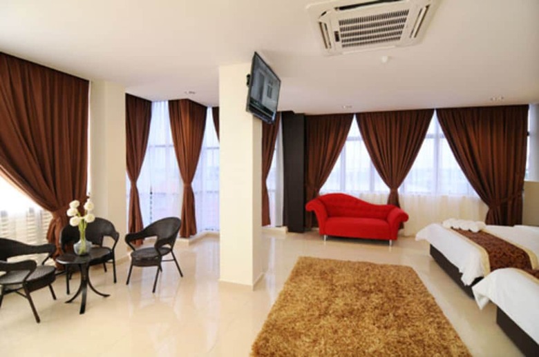Inn Home Hotel